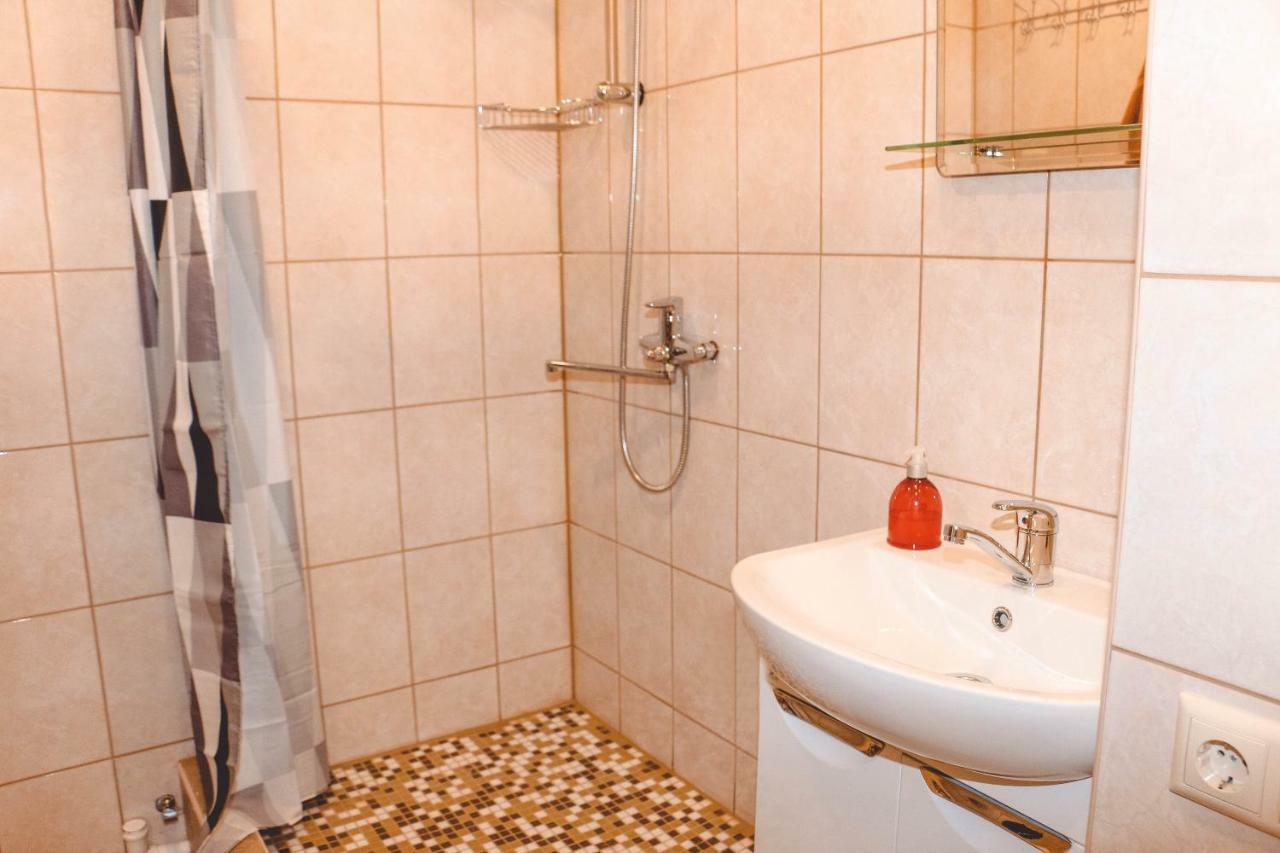 Viktoria Apartment Narva Exterior photo